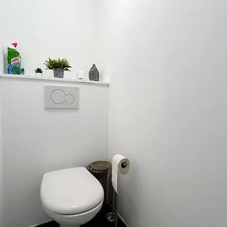 Les Alouettes, Maison Avec Pour 4 Personnes Proche De La Baie. Holiday home *